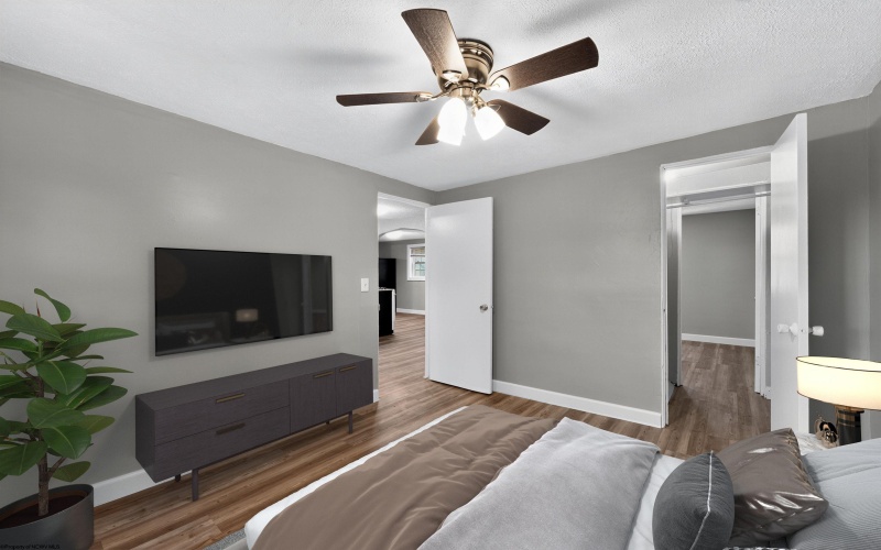 1421 Hite Avenue, Fairmont, West Virginia 26554, 3 Bedrooms Bedrooms, 6 Rooms Rooms,1 BathroomBathrooms,Single Family Detached,For Sale,Hite,10162425 1421 Hite Avenue, Fairmont, West Virginia 26554, 3 Bedrooms Bedrooms, 6 Rooms Rooms,1 BathroomBathrooms,Single Family Detached,For Sale,Hite,10162425