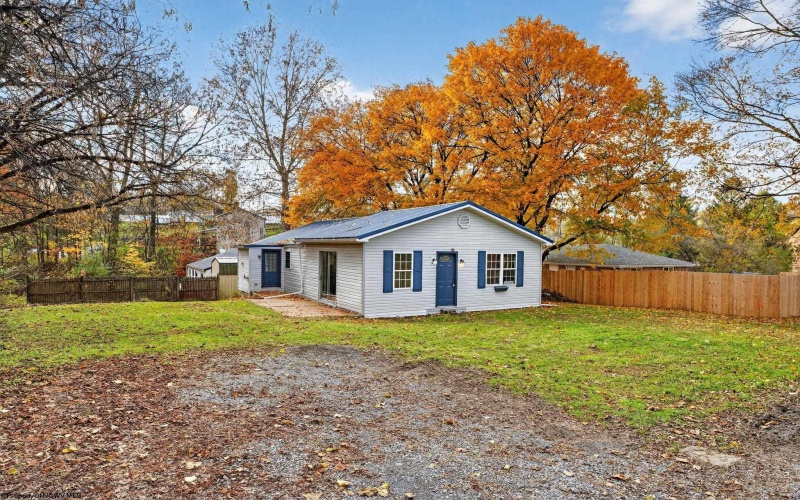 1421 Hite Avenue, Fairmont, West Virginia 26554, 3 Bedrooms Bedrooms, 6 Rooms Rooms,1 BathroomBathrooms,Single Family Detached,For Sale,Hite,10162425 1421 Hite Avenue, Fairmont, West Virginia 26554, 3 Bedrooms Bedrooms, 6 Rooms Rooms,1 BathroomBathrooms,Single Family Detached,For Sale,Hite,10162425