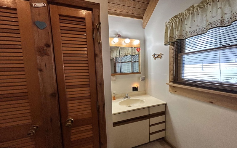 123 Wildflower Way, Davis, West Virginia 26260, 2 Bedrooms Bedrooms, 4 Rooms Rooms,1 BathroomBathrooms,Single Family Detached,For Sale,Wildflower,10162423