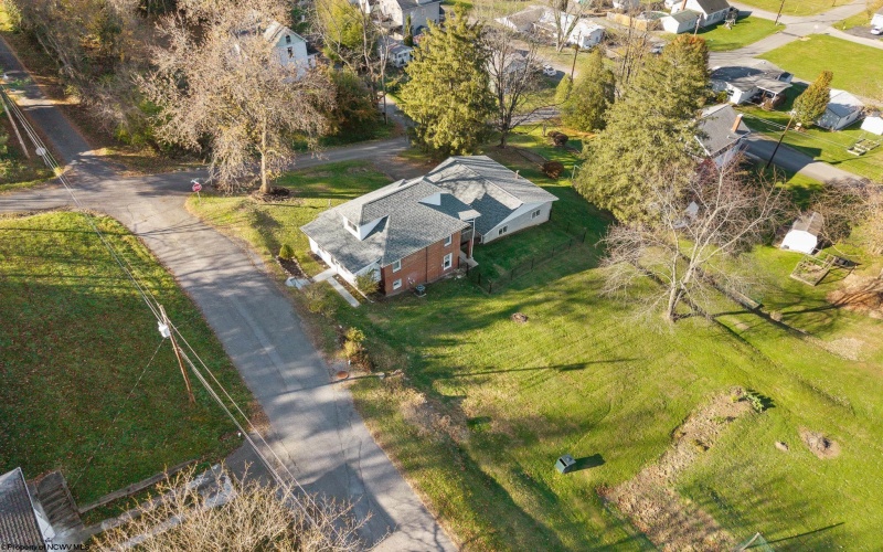 518 Wisconsin Avenue, Westover, West Virginia 26501, 3 Bedrooms Bedrooms, 9 Rooms Rooms,1 BathroomBathrooms,Single Family Detached,For Sale,Wisconsin,10162415 518 Wisconsin Avenue, Westover, West Virginia 26501, 3 Bedrooms Bedrooms, 9 Rooms Rooms,1 BathroomBathrooms,Single Family Detached,For Sale,Wisconsin,10162415