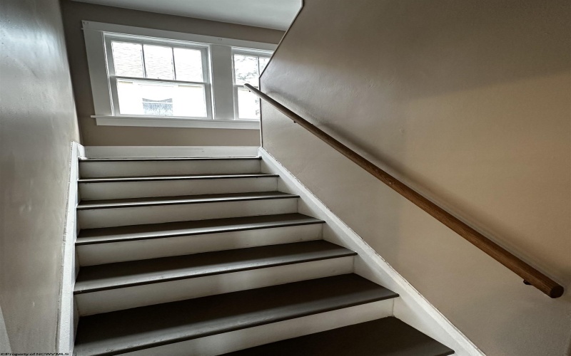 608 6TH Street, Fairmont, West Virginia 26554, 3 Bedrooms Bedrooms, 7 Rooms Rooms,1 BathroomBathrooms,Single Family Detached,For Sale,6TH,10162420 608 6TH Street, Fairmont, West Virginia 26554, 3 Bedrooms Bedrooms, 7 Rooms Rooms,1 BathroomBathrooms,Single Family Detached,For Sale,6TH,10162420