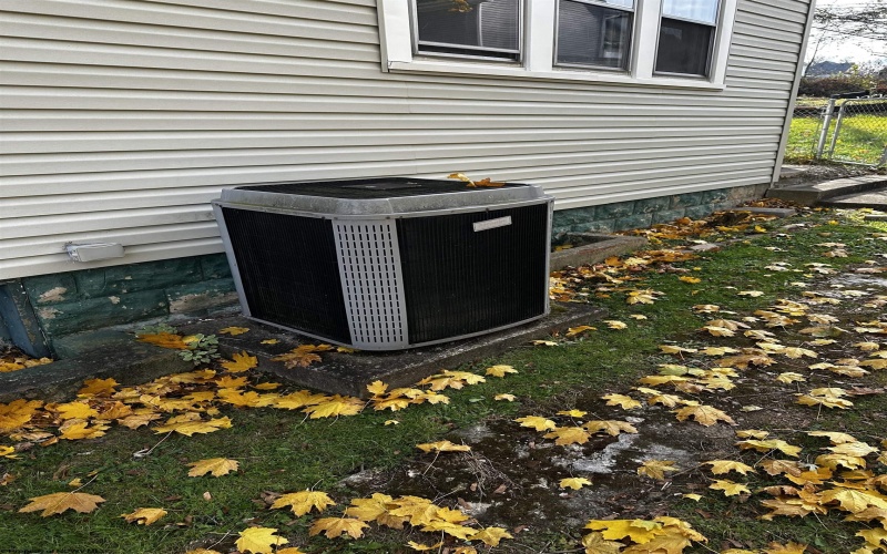 608 6TH Street, Fairmont, West Virginia 26554, 3 Bedrooms Bedrooms, 7 Rooms Rooms,1 BathroomBathrooms,Single Family Detached,For Sale,6TH,10162420 608 6TH Street, Fairmont, West Virginia 26554, 3 Bedrooms Bedrooms, 7 Rooms Rooms,1 BathroomBathrooms,Single Family Detached,For Sale,6TH,10162420