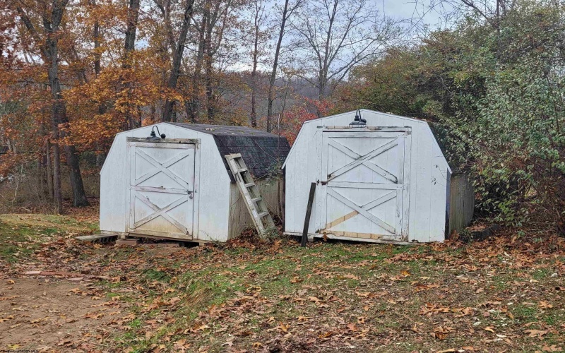 212 Valley Chapel Road, Weston, West Virginia 26452-0000, 2 Bedrooms Bedrooms, 4 Rooms Rooms,1 BathroomBathrooms,Single Family Detached,For Sale,Valley Chapel,10162418 212 Valley Chapel Road, Weston, West Virginia 26452-0000, 2 Bedrooms Bedrooms, 4 Rooms Rooms,1 BathroomBathrooms,Single Family Detached,For Sale,Valley Chapel,10162418