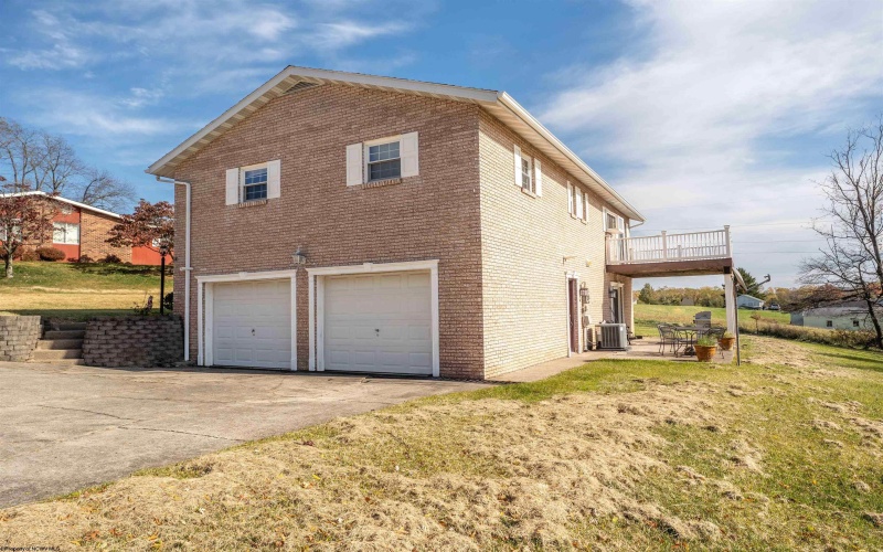 110 Emerald Court, Morgantown, West Virginia 26505, 4 Bedrooms Bedrooms, 9 Rooms Rooms,2 BathroomsBathrooms,Single Family Detached,For Sale,Emerald,10162416 110 Emerald Court, Morgantown, West Virginia 26505, 4 Bedrooms Bedrooms, 9 Rooms Rooms,2 BathroomsBathrooms,Single Family Detached,For Sale,Emerald,10162416