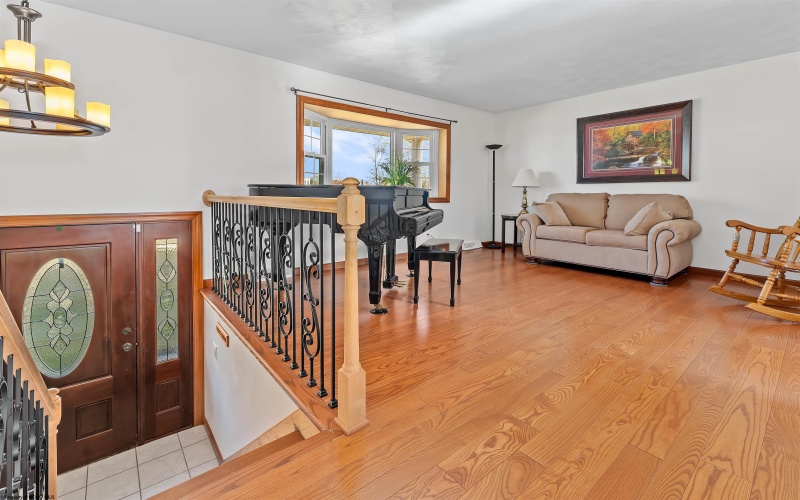 110 Emerald Court, Morgantown, West Virginia 26505, 4 Bedrooms Bedrooms, 9 Rooms Rooms,2 BathroomsBathrooms,Single Family Detached,For Sale,Emerald,10162416 110 Emerald Court, Morgantown, West Virginia 26505, 4 Bedrooms Bedrooms, 9 Rooms Rooms,2 BathroomsBathrooms,Single Family Detached,For Sale,Emerald,10162416