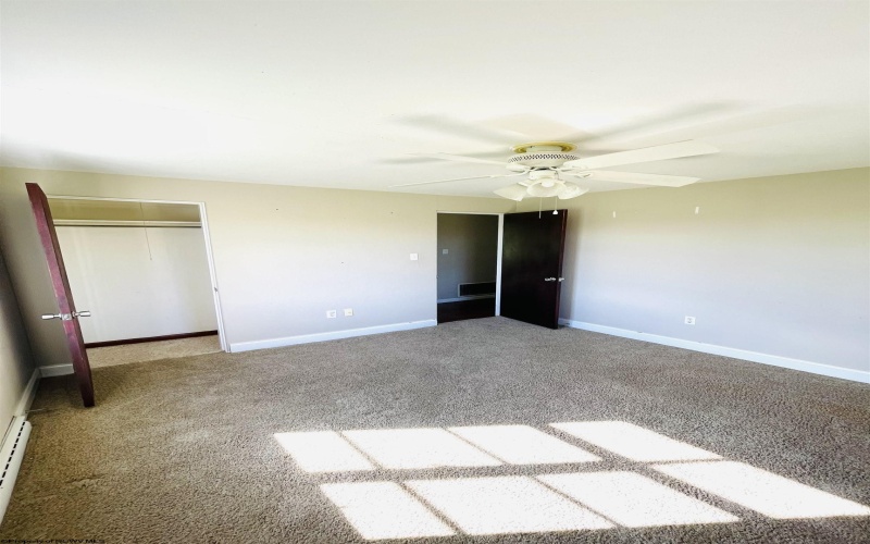 38 John Deere Drive, Fairmont, West Virginia 26554, 3 Bedrooms Bedrooms, 7 Rooms Rooms,2 BathroomsBathrooms,Single Family Detached,For Sale,John Deere,10162429 38 John Deere Drive, Fairmont, West Virginia 26554, 3 Bedrooms Bedrooms, 7 Rooms Rooms,2 BathroomsBathrooms,Single Family Detached,For Sale,John Deere,10162429