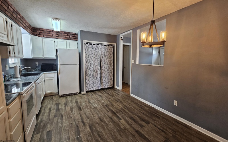 80 Buckingham Road, Morgantown, West Virginia 26508, 3 Bedrooms Bedrooms, 5 Rooms Rooms,1 BathroomBathrooms,Single Family Detached,For Sale,Buckingham,10162433 80 Buckingham Road, Morgantown, West Virginia 26508, 3 Bedrooms Bedrooms, 5 Rooms Rooms,1 BathroomBathrooms,Single Family Detached,For Sale,Buckingham,10162433