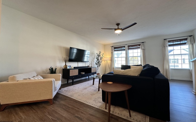 210 Queensbury Court, White Hall, West Virginia 26554, 3 Bedrooms Bedrooms, 6 Rooms Rooms,2 BathroomsBathrooms,Single Family Attached,For Sale,Queensbury,10162430 210 Queensbury Court, White Hall, West Virginia 26554, 3 Bedrooms Bedrooms, 6 Rooms Rooms,2 BathroomsBathrooms,Single Family Attached,For Sale,Queensbury,10162430