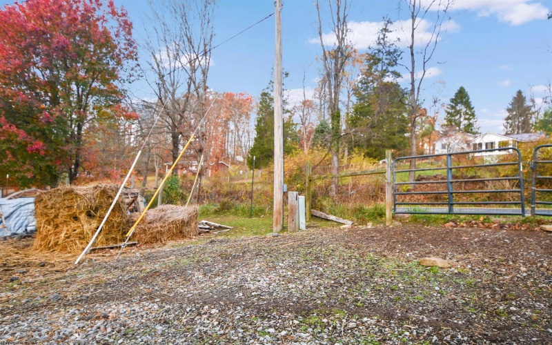 212 Halleck Road, Fairmont, West Virginia 26554, ,Lots/land,For Sale,Halleck,10162431 212 Halleck Road, Fairmont, West Virginia 26554, ,Lots/land,For Sale,Halleck,10162431