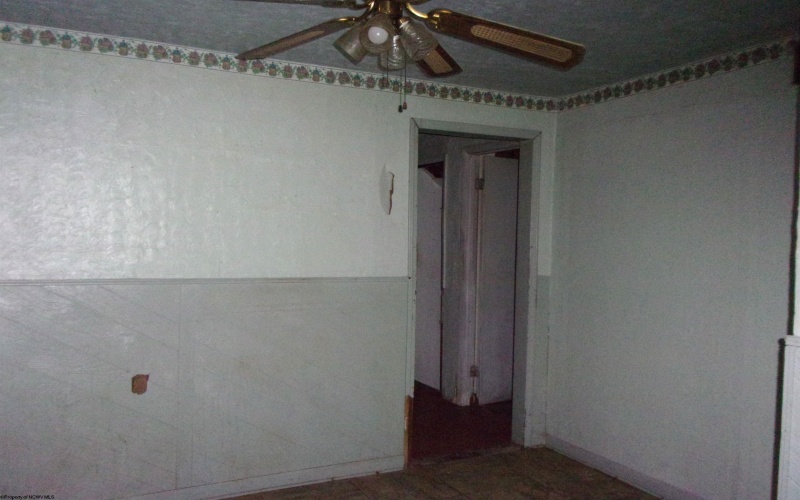 671 Chestnut Street, Clarksburg, West Virginia 26301, 3 Bedrooms Bedrooms, 8 Rooms Rooms,1 BathroomBathrooms,Single Family Detached,For Sale,Chestnut,10162435 671 Chestnut Street, Clarksburg, West Virginia 26301, 3 Bedrooms Bedrooms, 8 Rooms Rooms,1 BathroomBathrooms,Single Family Detached,For Sale,Chestnut,10162435