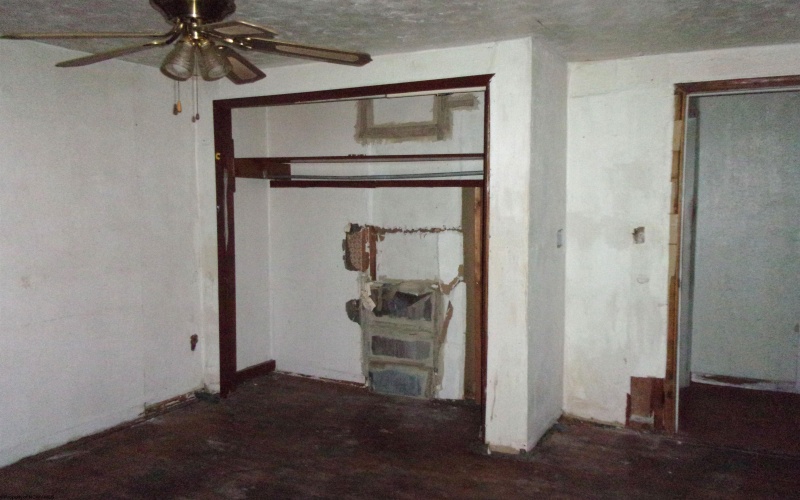 671 Chestnut Street, Clarksburg, West Virginia 26301, 3 Bedrooms Bedrooms, 8 Rooms Rooms,1 BathroomBathrooms,Single Family Detached,For Sale,Chestnut,10162435 671 Chestnut Street, Clarksburg, West Virginia 26301, 3 Bedrooms Bedrooms, 8 Rooms Rooms,1 BathroomBathrooms,Single Family Detached,For Sale,Chestnut,10162435