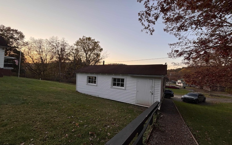 21 WILSON Street, Junior, West Virginia 26275, 4 Bedrooms Bedrooms, 8 Rooms Rooms,2 BathroomsBathrooms,Single Family Detached,For Sale,WILSON,10162225