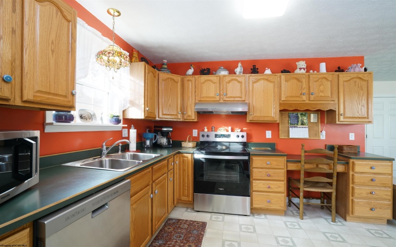 101 Foxmoor Road, Belington, West Virginia 26250, 3 Bedrooms Bedrooms, 6 Rooms Rooms,2 BathroomsBathrooms,Single Family Detached,For Sale,Foxmoor,10162445 101 Foxmoor Road, Belington, West Virginia 26250, 3 Bedrooms Bedrooms, 6 Rooms Rooms,2 BathroomsBathrooms,Single Family Detached,For Sale,Foxmoor,10162445