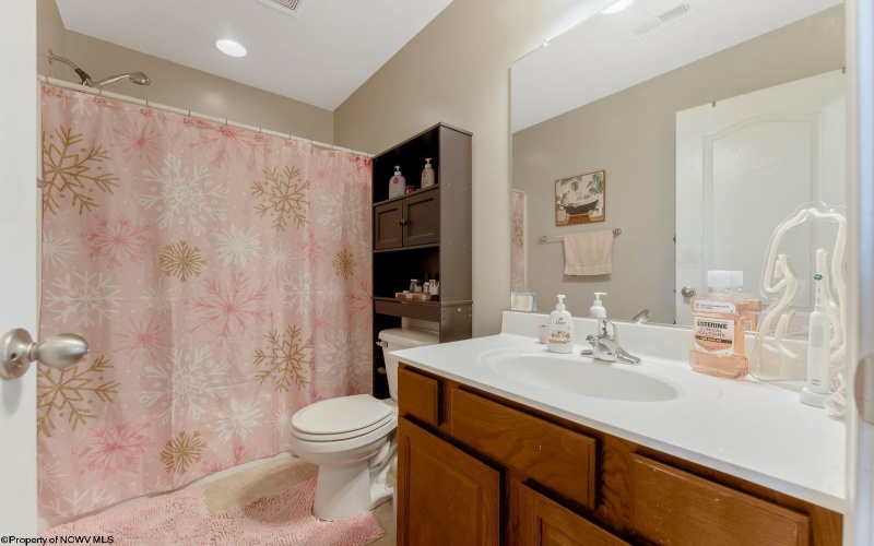 211 Summerfield Drive, Morgantown, West Virginia 26508, 3 Bedrooms Bedrooms, 6 Rooms Rooms,2 BathroomsBathrooms,Single Family Attached,For Sale,Summerfield,10162441 211 Summerfield Drive, Morgantown, West Virginia 26508, 3 Bedrooms Bedrooms, 6 Rooms Rooms,2 BathroomsBathrooms,Single Family Attached,For Sale,Summerfield,10162441