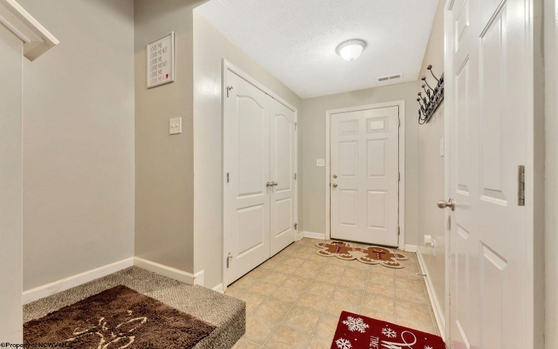 211 Summerfield Drive, Morgantown, West Virginia 26508, 3 Bedrooms Bedrooms, 6 Rooms Rooms,2 BathroomsBathrooms,Single Family Attached,For Sale,Summerfield,10162441 211 Summerfield Drive, Morgantown, West Virginia 26508, 3 Bedrooms Bedrooms, 6 Rooms Rooms,2 BathroomsBathrooms,Single Family Attached,For Sale,Summerfield,10162441