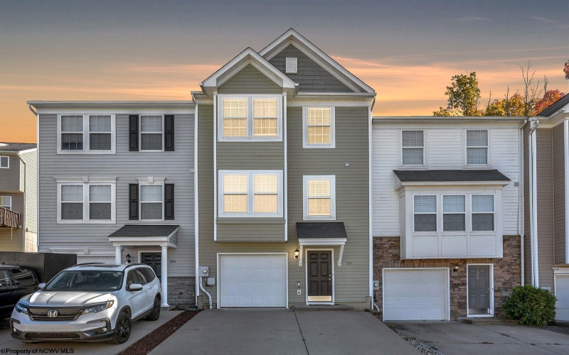 211 Summerfield Drive, Morgantown, West Virginia 26508, 3 Bedrooms Bedrooms, 6 Rooms Rooms,2 BathroomsBathrooms,Single Family Attached,For Sale,Summerfield,10162441 211 Summerfield Drive, Morgantown, West Virginia 26508, 3 Bedrooms Bedrooms, 6 Rooms Rooms,2 BathroomsBathrooms,Single Family Attached,For Sale,Summerfield,10162441