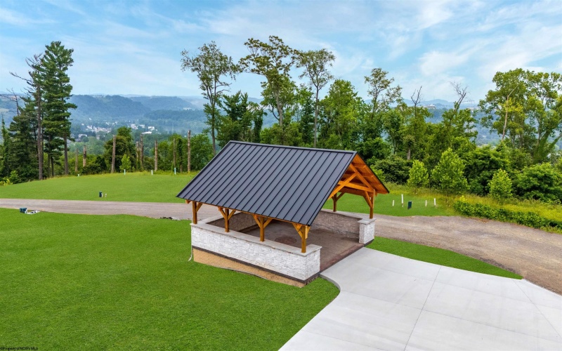 222 Horizon View Road, Westover, West Virginia 26501, 3 Bedrooms Bedrooms, 7 Rooms Rooms,3 BathroomsBathrooms,Single Family Attached,For Sale,Horizon View,10162444