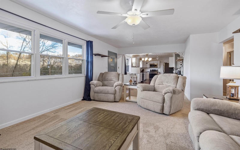 454 Farnum Road, Hepzibah, West Virginia 26369, 3 Bedrooms Bedrooms, 11 Rooms Rooms,3 BathroomsBathrooms,Single Family Detached,For Sale,Farnum,10162442