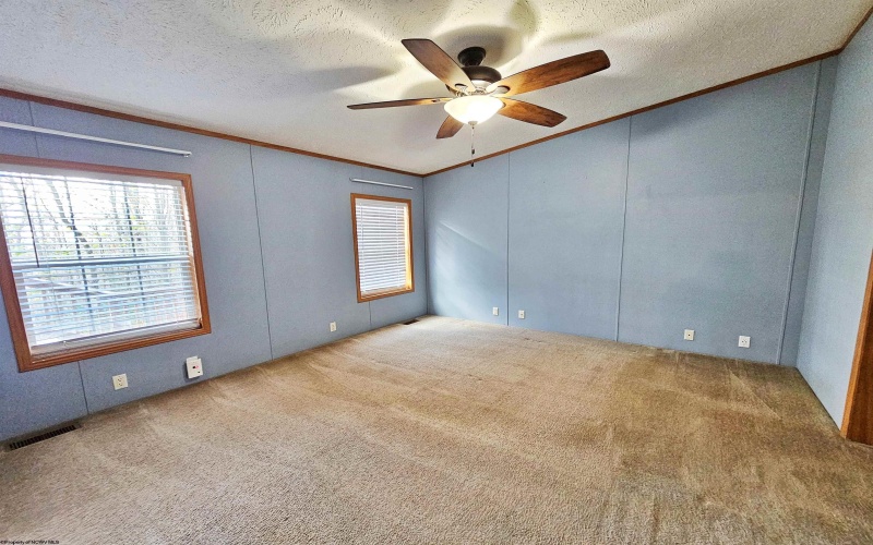 2869 Odells Knob Road, Shinnston, West Virginia 26431, 3 Bedrooms Bedrooms, 7 Rooms Rooms,2 BathroomsBathrooms,Single Family Detached,For Sale,Odells Knob,10162438