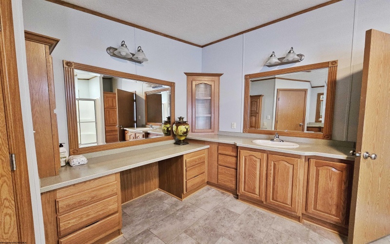 2869 Odells Knob Road, Shinnston, West Virginia 26431, 3 Bedrooms Bedrooms, 7 Rooms Rooms,2 BathroomsBathrooms,Single Family Detached,For Sale,Odells Knob,10162438