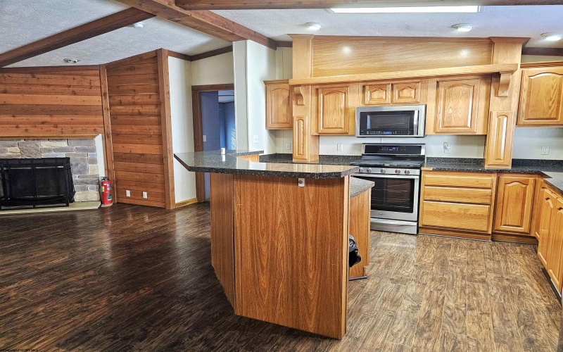 2869 Odells Knob Road, Shinnston, West Virginia 26431, 3 Bedrooms Bedrooms, 7 Rooms Rooms,2 BathroomsBathrooms,Single Family Detached,For Sale,Odells Knob,10162438