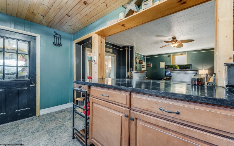 135 Knotts Avenue, Grafton, West Virginia 26354, 3 Bedrooms Bedrooms, 6 Rooms Rooms,1 BathroomBathrooms,Single Family Detached,For Sale,Knotts,10162437