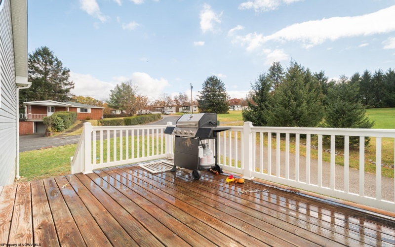 104 Granite Drive, Morgantown, West Virginia 26508, 4 Bedrooms Bedrooms, 8 Rooms Rooms,3 BathroomsBathrooms,Single Family Detached,For Sale,Granite,10162436