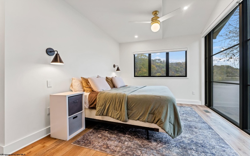 76 Delrose Drive, Morgantown, West Virginia 26508, 4 Bedrooms Bedrooms, 9 Rooms Rooms,3 BathroomsBathrooms,Single Family Detached,For Sale,Delrose,10162449