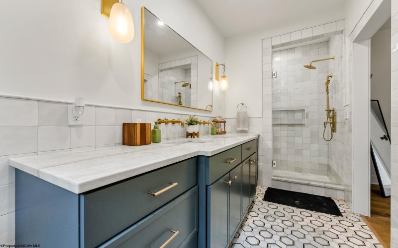 76 Delrose Drive, Morgantown, West Virginia 26508, 4 Bedrooms Bedrooms, 9 Rooms Rooms,3 BathroomsBathrooms,Single Family Detached,For Sale,Delrose,10162449