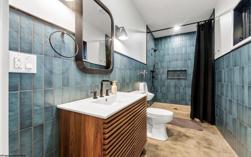 76 Delrose Drive, Morgantown, West Virginia 26508, 4 Bedrooms Bedrooms, 9 Rooms Rooms,3 BathroomsBathrooms,Single Family Detached,For Sale,Delrose,10162449