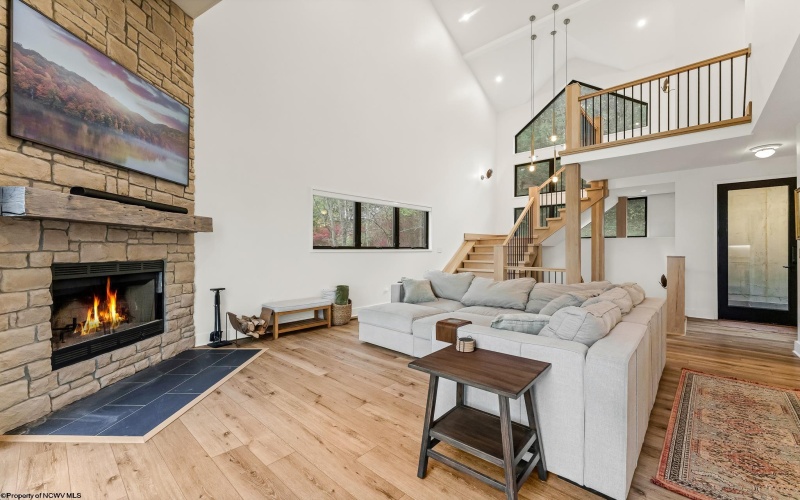 76 Delrose Drive, Morgantown, West Virginia 26508, 4 Bedrooms Bedrooms, 9 Rooms Rooms,3 BathroomsBathrooms,Single Family Detached,For Sale,Delrose,10162449