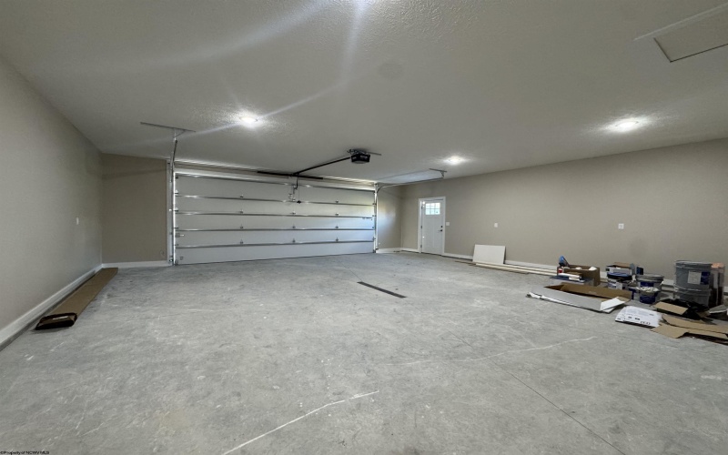 134 Kimberly Circle, Fairmont, West Virginia 26554, 3 Bedrooms Bedrooms, 7 Rooms Rooms,2 BathroomsBathrooms,Single Family Detached,For Sale,Kimberly,10162448