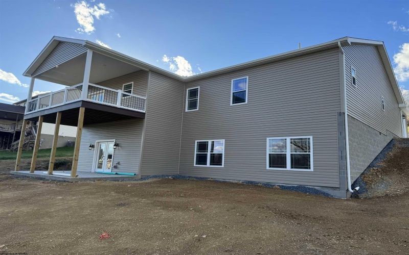 134 Kimberly Circle, Fairmont, West Virginia 26554, 3 Bedrooms Bedrooms, 7 Rooms Rooms,2 BathroomsBathrooms,Single Family Detached,For Sale,Kimberly,10162448