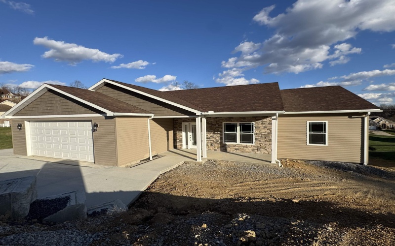 134 Kimberly Circle, Fairmont, West Virginia 26554, 3 Bedrooms Bedrooms, 7 Rooms Rooms,2 BathroomsBathrooms,Single Family Detached,For Sale,Kimberly,10162448