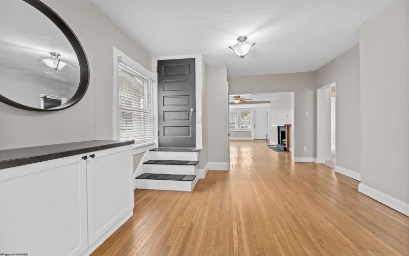 1109 Gaston Avenue, Fairmont, West Virginia 26554, 3 Bedrooms Bedrooms, 6 Rooms Rooms,1 BathroomBathrooms,Single Family Detached,For Sale,Gaston,10162468 1109 Gaston Avenue, Fairmont, West Virginia 26554, 3 Bedrooms Bedrooms, 6 Rooms Rooms,1 BathroomBathrooms,Single Family Detached,For Sale,Gaston,10162468