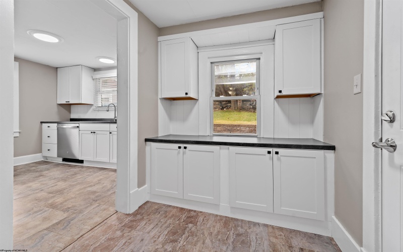 1109 Gaston Avenue, Fairmont, West Virginia 26554, 3 Bedrooms Bedrooms, 6 Rooms Rooms,1 BathroomBathrooms,Single Family Detached,For Sale,Gaston,10162468 1109 Gaston Avenue, Fairmont, West Virginia 26554, 3 Bedrooms Bedrooms, 6 Rooms Rooms,1 BathroomBathrooms,Single Family Detached,For Sale,Gaston,10162468