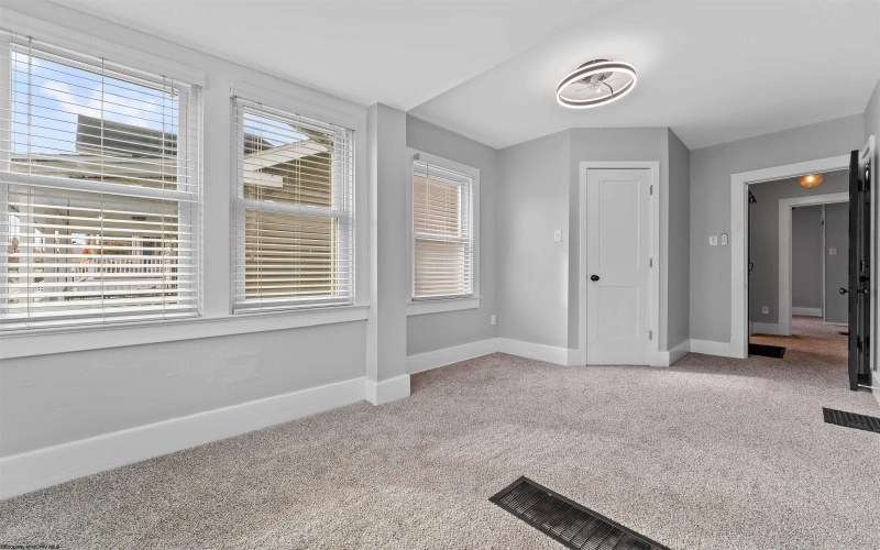 1109 Gaston Avenue, Fairmont, West Virginia 26554, 3 Bedrooms Bedrooms, 6 Rooms Rooms,1 BathroomBathrooms,Single Family Detached,For Sale,Gaston,10162468 1109 Gaston Avenue, Fairmont, West Virginia 26554, 3 Bedrooms Bedrooms, 6 Rooms Rooms,1 BathroomBathrooms,Single Family Detached,For Sale,Gaston,10162468