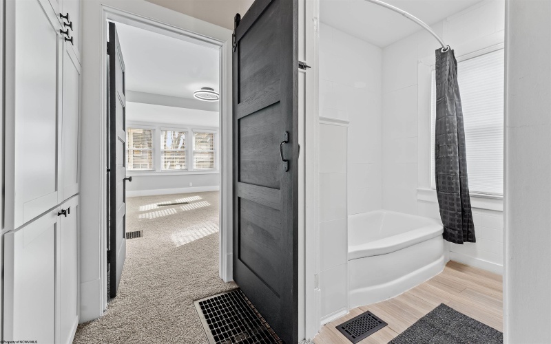 1109 Gaston Avenue, Fairmont, West Virginia 26554, 3 Bedrooms Bedrooms, 6 Rooms Rooms,1 BathroomBathrooms,Single Family Detached,For Sale,Gaston,10162468 1109 Gaston Avenue, Fairmont, West Virginia 26554, 3 Bedrooms Bedrooms, 6 Rooms Rooms,1 BathroomBathrooms,Single Family Detached,For Sale,Gaston,10162468