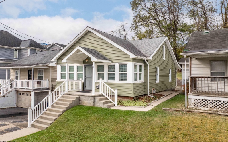 1109 Gaston Avenue, Fairmont, West Virginia 26554, 3 Bedrooms Bedrooms, 6 Rooms Rooms,1 BathroomBathrooms,Single Family Detached,For Sale,Gaston,10162468 1109 Gaston Avenue, Fairmont, West Virginia 26554, 3 Bedrooms Bedrooms, 6 Rooms Rooms,1 BathroomBathrooms,Single Family Detached,For Sale,Gaston,10162468