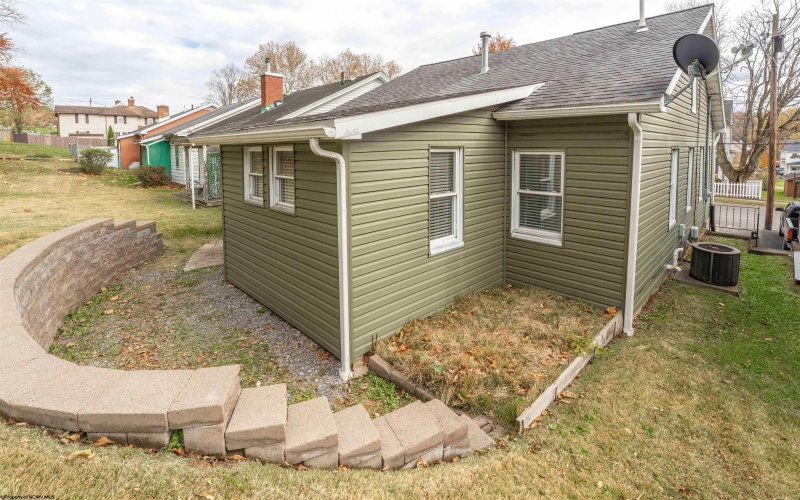 1109 Gaston Avenue, Fairmont, West Virginia 26554, 3 Bedrooms Bedrooms, 6 Rooms Rooms,1 BathroomBathrooms,Single Family Detached,For Sale,Gaston,10162468 1109 Gaston Avenue, Fairmont, West Virginia 26554, 3 Bedrooms Bedrooms, 6 Rooms Rooms,1 BathroomBathrooms,Single Family Detached,For Sale,Gaston,10162468