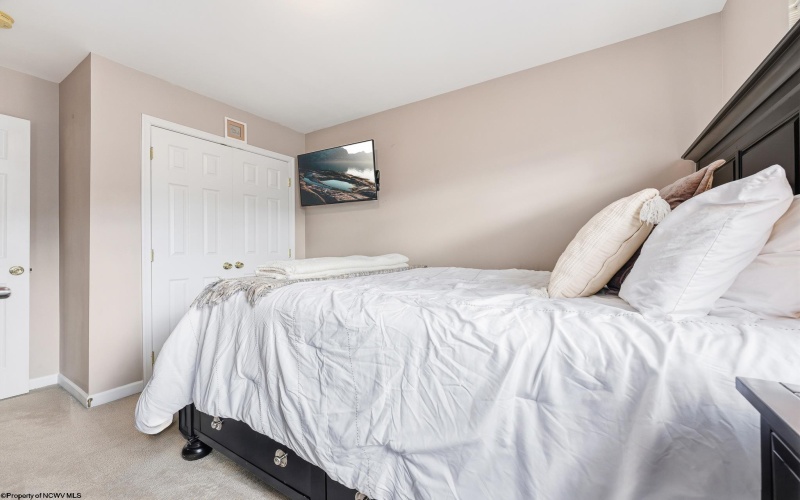 131 Birds Eye View Drive, Morgantown, West Virginia 26501, 3 Bedrooms Bedrooms, 8 Rooms Rooms,2 BathroomsBathrooms,Single Family Attached,For Sale,Birds Eye View,10162464 131 Birds Eye View Drive, Morgantown, West Virginia 26501, 3 Bedrooms Bedrooms, 8 Rooms Rooms,2 BathroomsBathrooms,Single Family Attached,For Sale,Birds Eye View,10162464