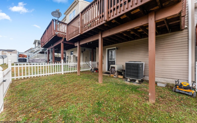 131 Birds Eye View Drive, Morgantown, West Virginia 26501, 3 Bedrooms Bedrooms, 8 Rooms Rooms,2 BathroomsBathrooms,Single Family Attached,For Sale,Birds Eye View,10162464 131 Birds Eye View Drive, Morgantown, West Virginia 26501, 3 Bedrooms Bedrooms, 8 Rooms Rooms,2 BathroomsBathrooms,Single Family Attached,For Sale,Birds Eye View,10162464