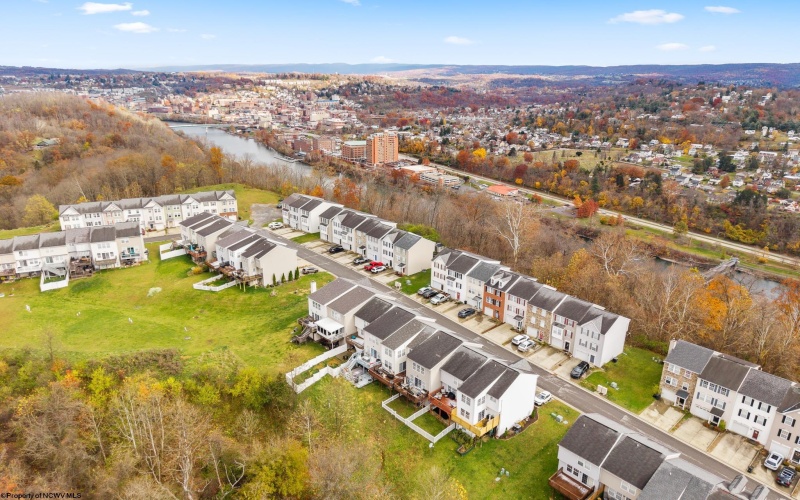 131 Birds Eye View Drive, Morgantown, West Virginia 26501, 3 Bedrooms Bedrooms, 8 Rooms Rooms,2 BathroomsBathrooms,Single Family Attached,For Sale,Birds Eye View,10162464 131 Birds Eye View Drive, Morgantown, West Virginia 26501, 3 Bedrooms Bedrooms, 8 Rooms Rooms,2 BathroomsBathrooms,Single Family Attached,For Sale,Birds Eye View,10162464