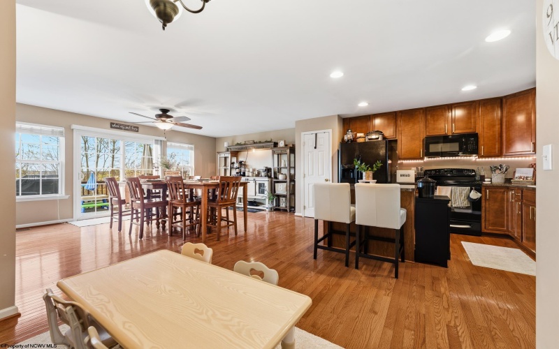 131 Birds Eye View Drive, Morgantown, West Virginia 26501, 3 Bedrooms Bedrooms, 8 Rooms Rooms,2 BathroomsBathrooms,Single Family Attached,For Sale,Birds Eye View,10162464 131 Birds Eye View Drive, Morgantown, West Virginia 26501, 3 Bedrooms Bedrooms, 8 Rooms Rooms,2 BathroomsBathrooms,Single Family Attached,For Sale,Birds Eye View,10162464