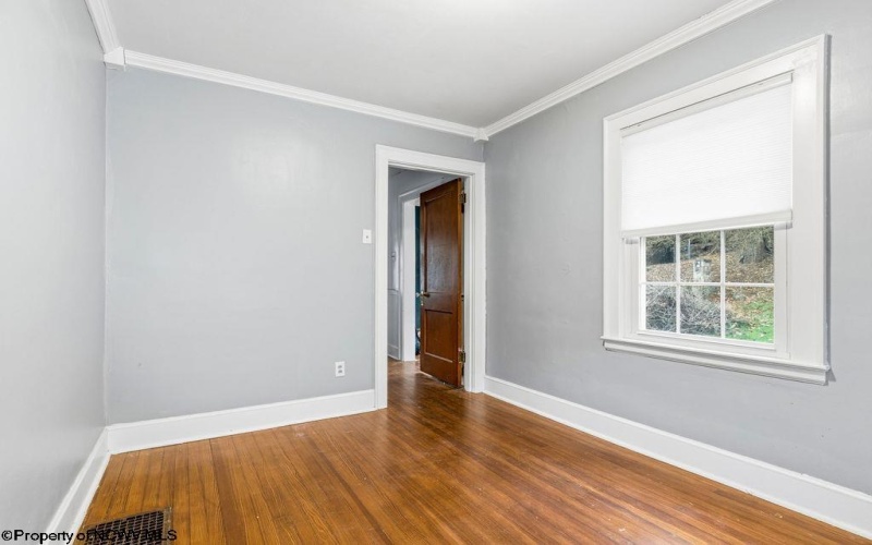 12 Outlook Road, Fairmont, West Virginia 26554, 4 Bedrooms Bedrooms, 9 Rooms Rooms,1 BathroomBathrooms,Single Family Detached,For Sale,Outlook,10162467 12 Outlook Road, Fairmont, West Virginia 26554, 4 Bedrooms Bedrooms, 9 Rooms Rooms,1 BathroomBathrooms,Single Family Detached,For Sale,Outlook,10162467