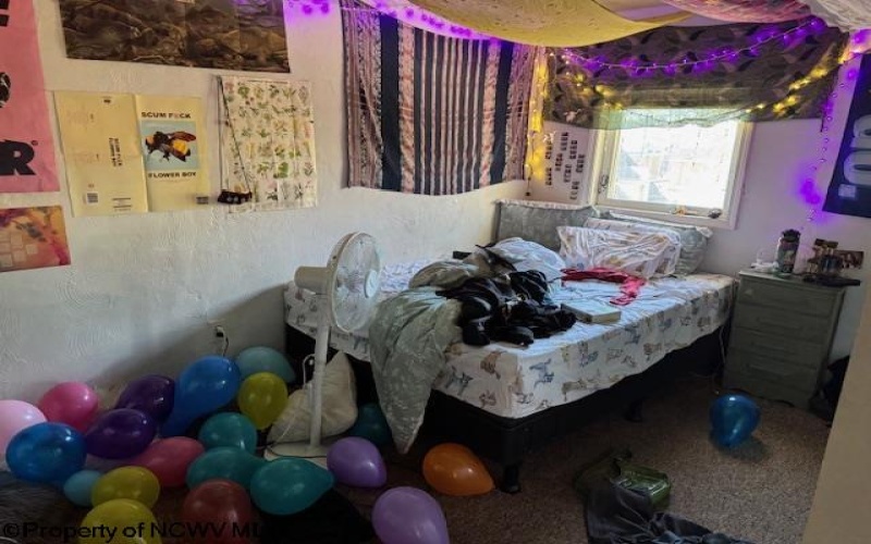 658 Spruce Street, Morgantown, West Virginia 26505, ,Multi-unit/income,For Sale,Spruce,10162456 658 Spruce Street, Morgantown, West Virginia 26505, ,Multi-unit/income,For Sale,Spruce,10162456