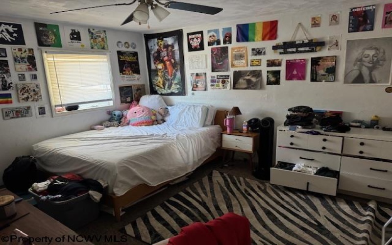 658 Spruce Street, Morgantown, West Virginia 26505, ,Multi-unit/income,For Sale,Spruce,10162456 658 Spruce Street, Morgantown, West Virginia 26505, ,Multi-unit/income,For Sale,Spruce,10162456