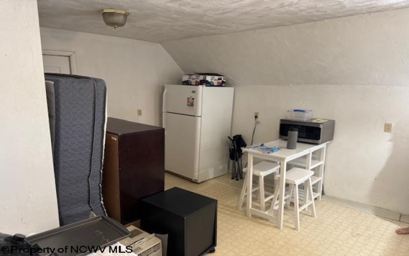 658 Spruce Street, Morgantown, West Virginia 26505, ,Multi-unit/income,For Sale,Spruce,10162456 658 Spruce Street, Morgantown, West Virginia 26505, ,Multi-unit/income,For Sale,Spruce,10162456