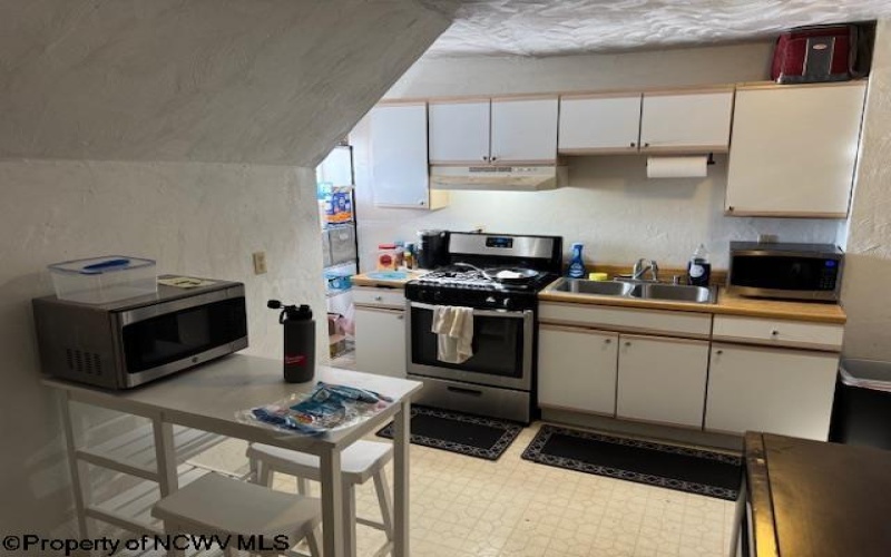 658 Spruce Street, Morgantown, West Virginia 26505, ,Multi-unit/income,For Sale,Spruce,10162456 658 Spruce Street, Morgantown, West Virginia 26505, ,Multi-unit/income,For Sale,Spruce,10162456