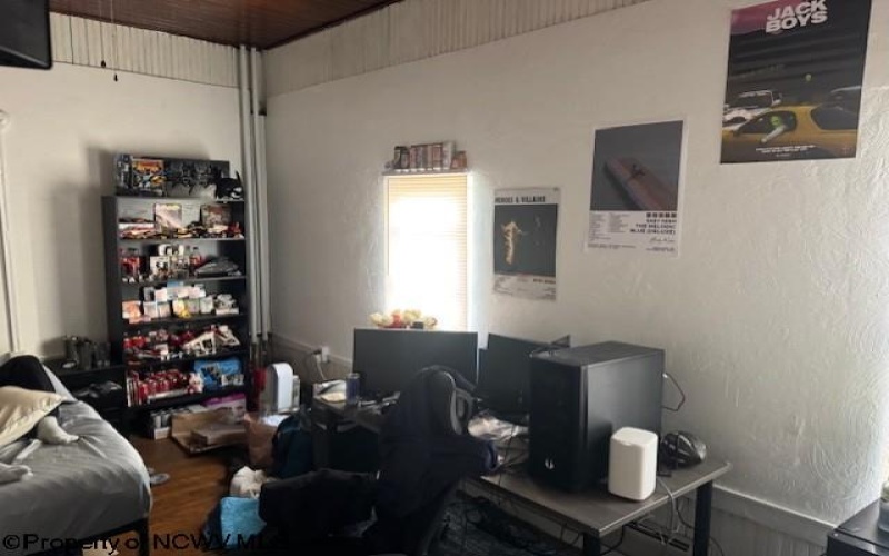 19 McLane Avenue, Morgantown, West Virginia 26505, ,Multi-unit/income,For Sale,McLane,10162457 19 McLane Avenue, Morgantown, West Virginia 26505, ,Multi-unit/income,For Sale,McLane,10162457